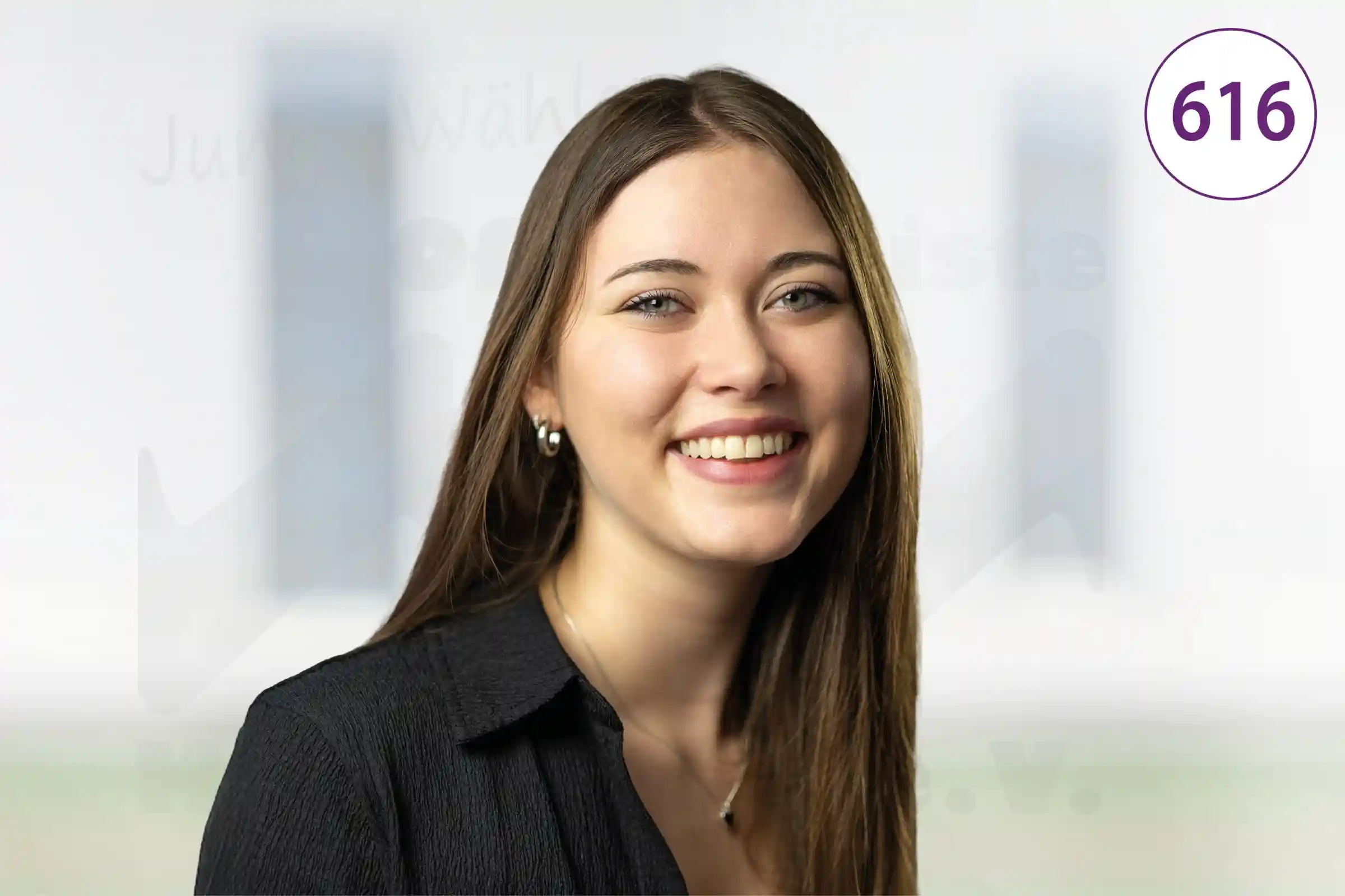 Stefanie Fischer - Listenplatz 16 - Junge Wähler Offene Liste e. V. - Kommunalwahlen 2026 Krumbach